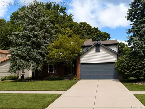 41926 Pocatello Dr, Canton, MI 48187