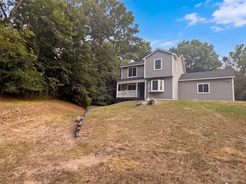 880 Mill St, Ortonville, MI 48462