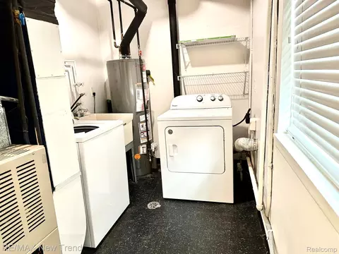 Other - 26949 Farmbrook Villa Dr #96, Southfield, MI 48034 photo 2 of 4
