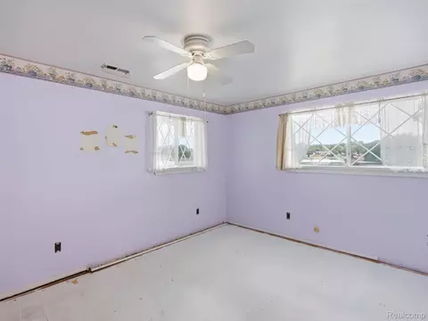 Bedroom - 8954 Patrick Dr, Springfield, MI 48350 photo 1 of 4