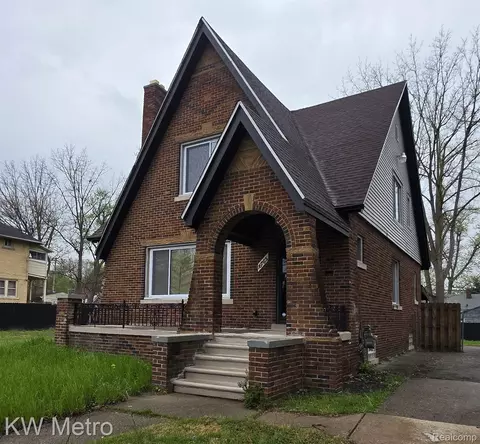 16765 Blackstone St, Detroit, MI 48219