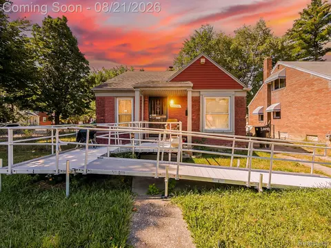 20040 Moross Rd, Detroit, MI 48224