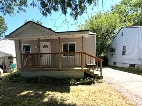 227 W Strathmore Ave, Pontiac, MI 48340