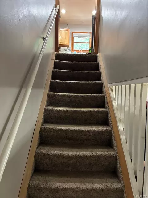 Entry Way - 10995 E Isabella County Line Rd, Wise, MI 48618 photo 2 of 3