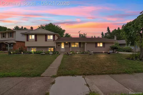 15546 Liverpool St, Livonia, MI 48154