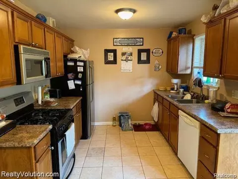 37 Maple Valley St, Sandusky, MI 48471 photo 7