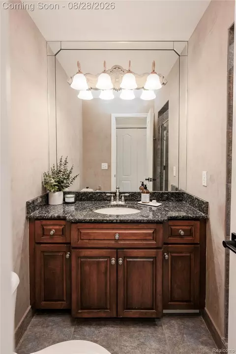 Bath - 63520 Georgetowne S, Washington, MI 48095 photo 4 of 6