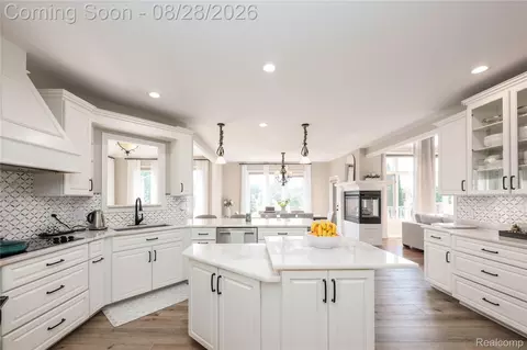 Kitchen - 63520 Georgetowne S, Washington, MI 48095 photo 1 of 8