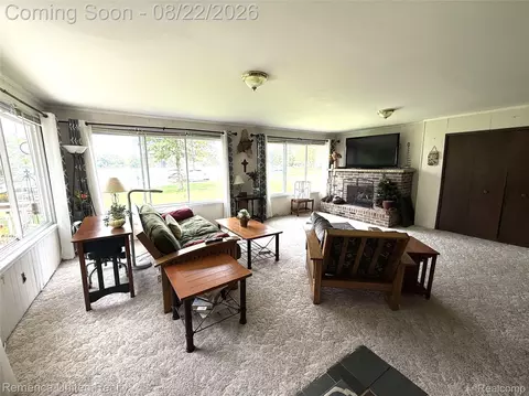 Living - 12035 Read Rd, Fenton, MI 48430 photo 1 of 2