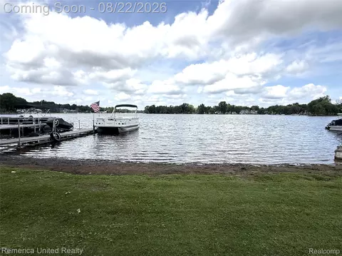 View/Area - 12035 Read Rd, Fenton, MI 48430 photo 1 of 3