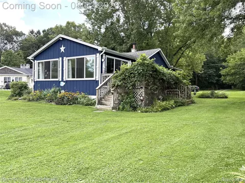 Other - 12035 Read Rd, Fenton, MI 48430 photo 2 of 10