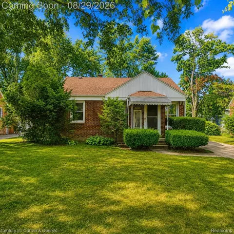 26869 Sunningdale Dr, Inkster, MI 48141