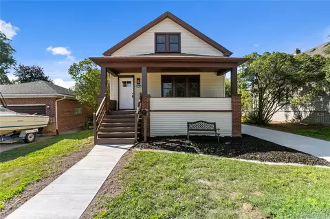 20834 Ardmore Park Dr, Saint Clair Shores, MI 48081