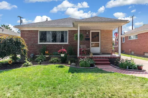 15253 Meyer Ave, Allen Park, MI 48101