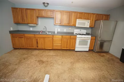 Kitchen - 7150 Sheldon Rd, Van Buren, MI 48111 photo 1 of 2
