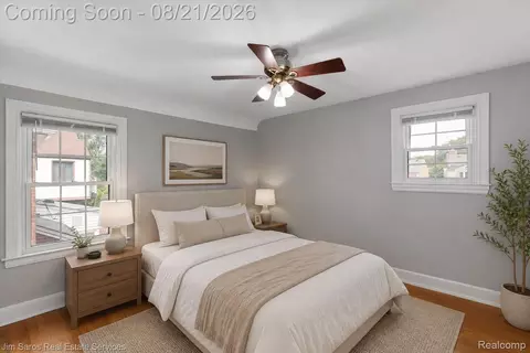 Bedroom - 288 Moran Rd, Grosse Pointe Farms, MI 48236 photo 2 of 2