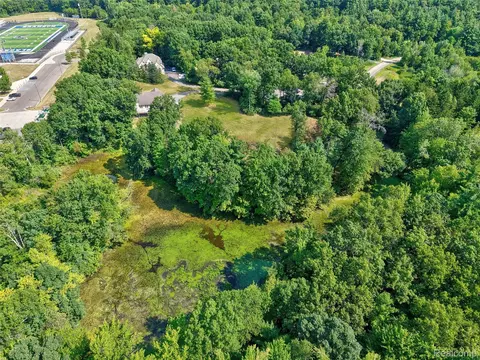0 Hunters Ridge Drive Lot #B, Brandon, MI 48462