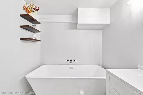 Bath - 38030 Westvale St, Romulus, MI 48174 photo 3 of 3