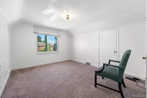 Bedroom - 7841 E Morrow Cir, Dearborn, MI 48126 photo 2 of 5