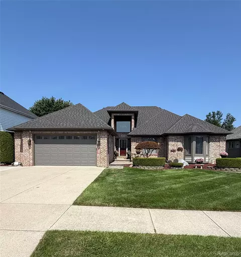 15979 Clinton Ave, Macomb, MI 48042