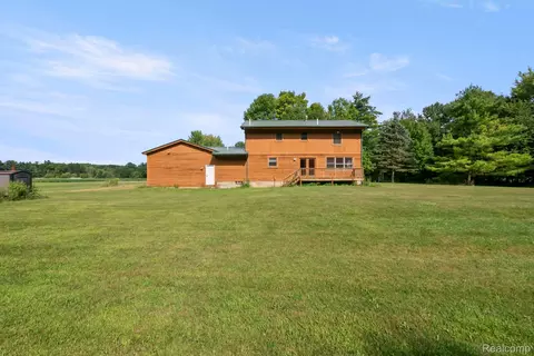 Exterior - 76565 Mcfadden Rd, Armada, MI 48005 photo 10 of 22