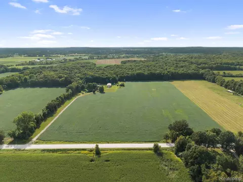 View/Area - 76565 Mcfadden Rd, Armada, MI 48005 photo 10 of 13