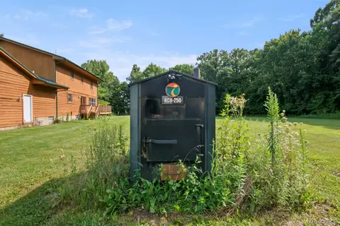 Exterior - 76565 Mcfadden Rd, Armada, MI 48005 photo 12 of 22
