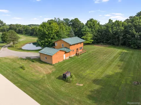 View/Area - 76565 Mcfadden Rd, Armada, MI 48005 photo 2 of 13
