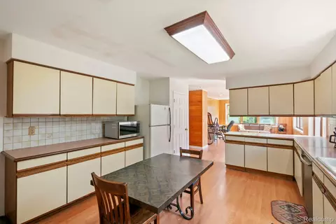 Kitchen - 76565 Mcfadden Rd, Armada, MI 48005 photo 1 of 7