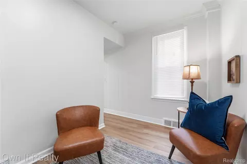 Entry Way - 168 Kerby Rd, Grosse Pointe Farms, MI 48236 photo 1 of 2