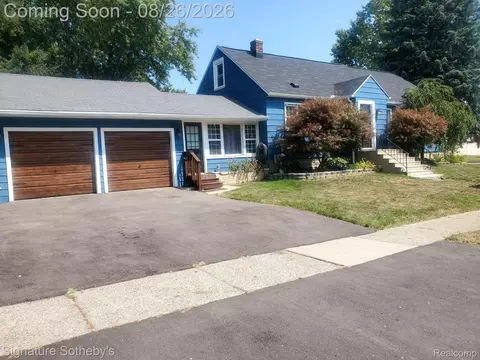 797 E Beverly Ave N, Pontiac, MI 48340