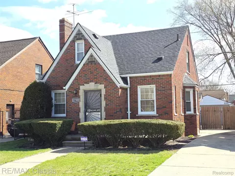 17350 Annott St, Detroit, MI 48205