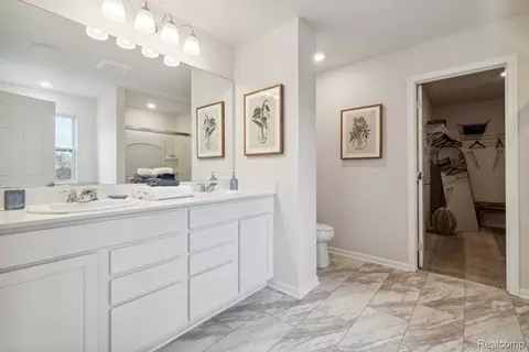 Entry Way - 4145 Sedgeview Cir, Howell, MI 48843 photo 1 of 3
