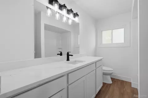 Bath - 4655 Denton Rd, Canton, MI 48188 photo 3 of 5