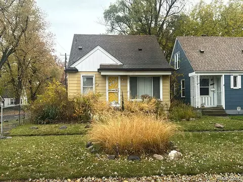 18656 Dale St, Detroit, MI 48219