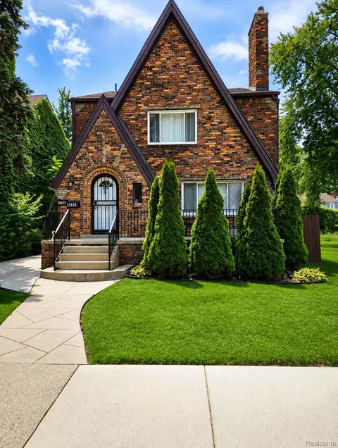 4867 Bedford St, Detroit, MI 48224