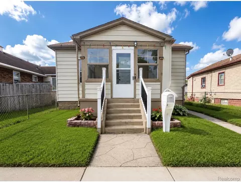 60 Stoner St, River Rouge, MI 48218