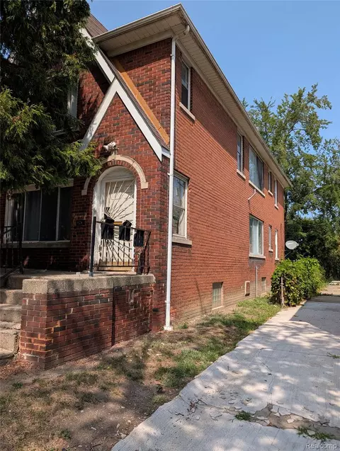 4618 Chatsworth St, Detroit, MI 48224