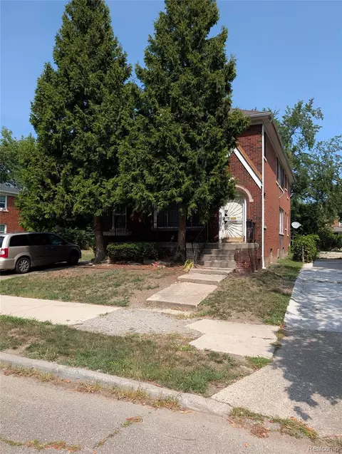 4618 Chatsworth St, Detroit, MI 48224
