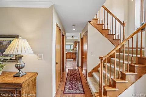 Entry Way - 15792 Constitution Dr, Macomb, MI 48044 photo 3 of 5
