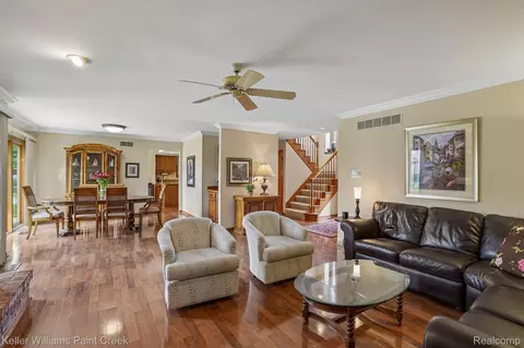 Living - 15792 Constitution Dr, Macomb, MI 48044 photo 3 of 3