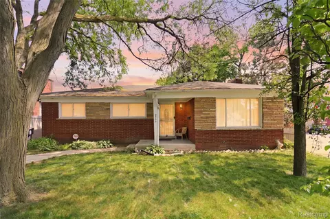 2555 W Boston Blvd, Detroit, MI 48206