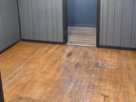 730 Barrie Ave, Flint, MI 48507 photo 3