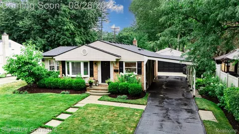 875 Allen Dr, Northville, MI 48167