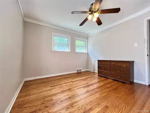 Bedroom - 231 Walper Ave, Clawson, MI 48017 photo 2 of 5