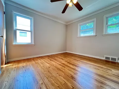 Bedroom - 231 Walper Ave, Clawson, MI 48017 photo 1 of 5