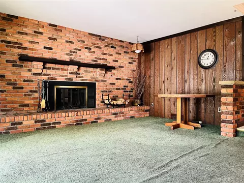 Living - 231 Walper Ave, Clawson, MI 48017 photo 8 of 12
