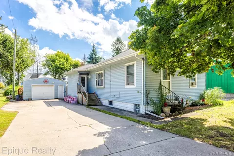 403 Gratiot Blvd, Marysville, MI 48040