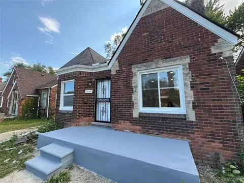 9869 Yorkshire Rd, Detroit, MI 48224
