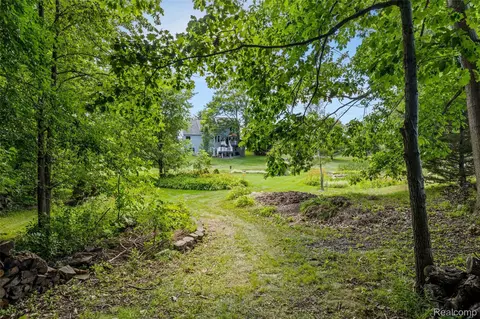 Exterior - 3616 Wedgewood Dr, Elba, MI 48446 photo 17 of 21